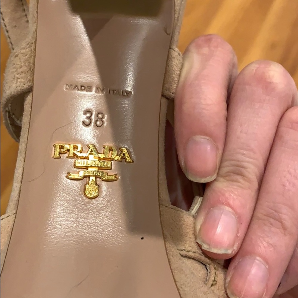 Prada Heels - Picture 5 of 8